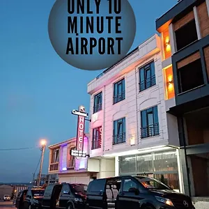 Hotel Continental Airport ***