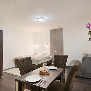Aparthotel Paulay Downtown ****